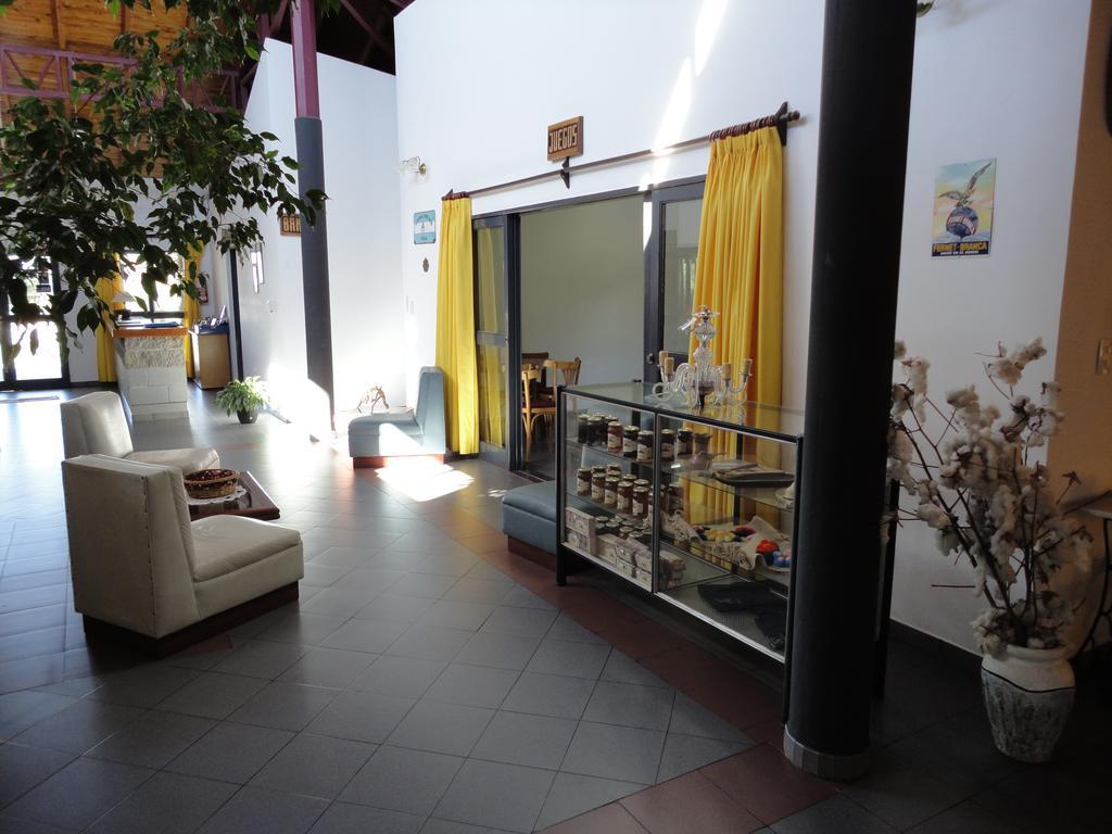 Hotel Lujan Lujan  Ngoại thất bức ảnh